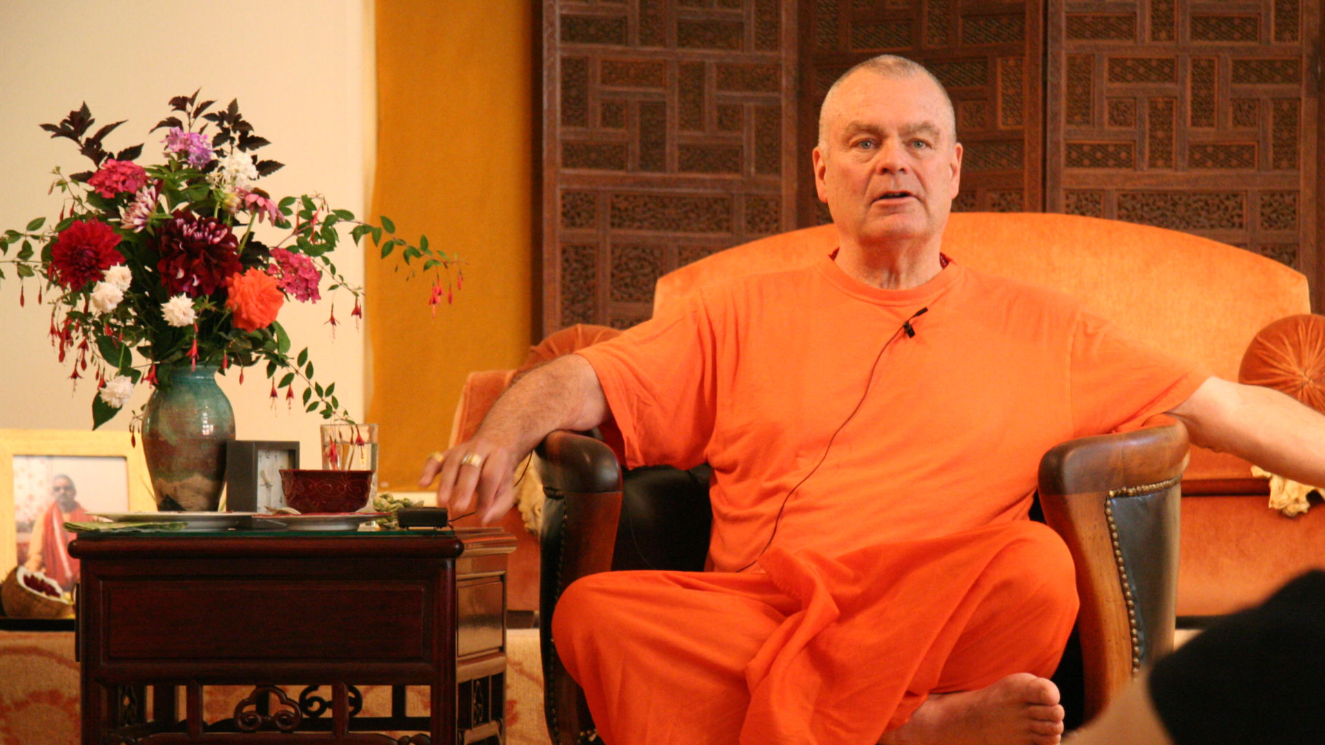 Swami Chetanananda giving a talk